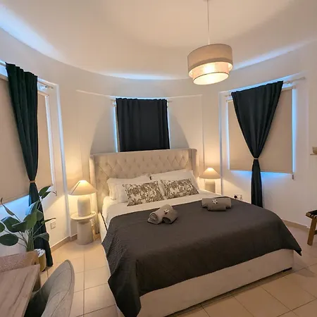 Holiday home Kalmaro Bungalow, Huge Pool, Lazy Spa, Table Ayia Napa